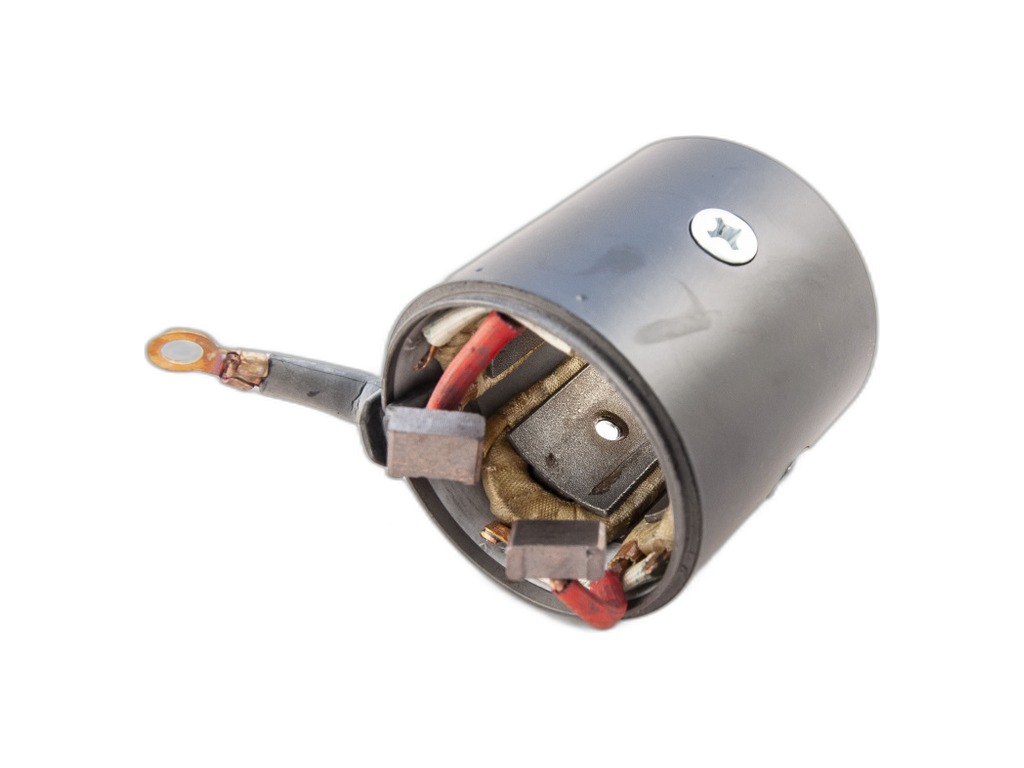 Обмотка стартера (статор с щётками в сб.) ГАЗ, ПАЗ, ЗИЛ, МАЗ, тр.МТЗ, к ст. 9-182-780 AE, 12В (02.3048) АвтоЭлектрика, артикул 11030088 АЕ — фото автозапчасти