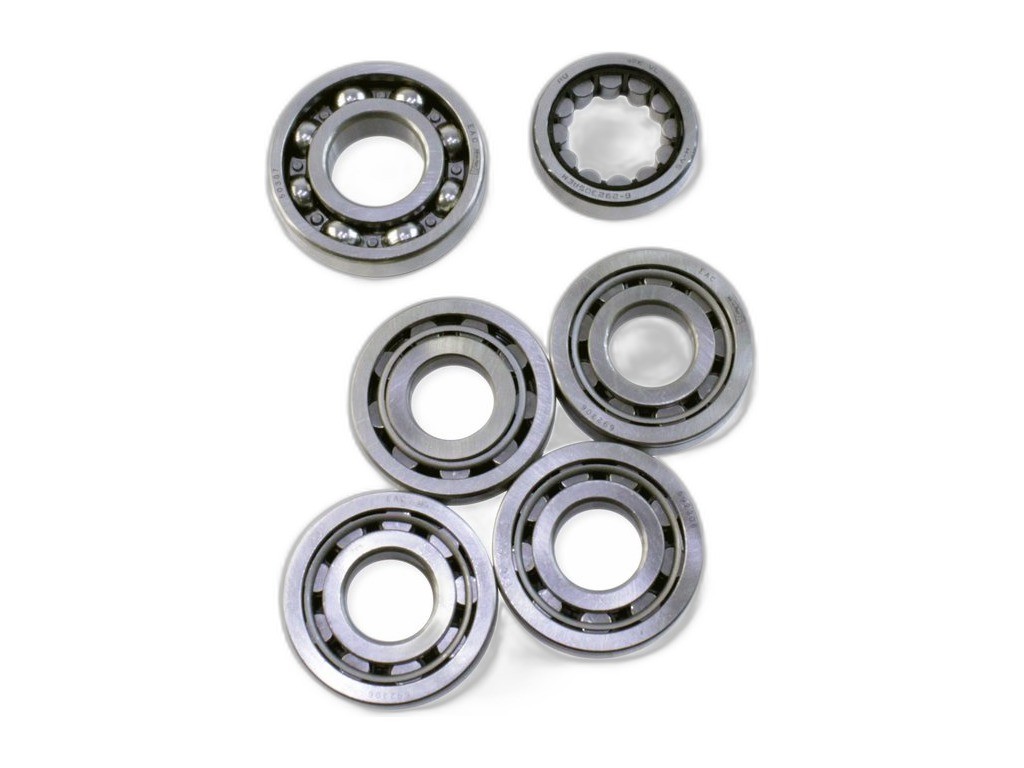 Р/к раздаточной коробки УАЗ 3151, 3741 н/о косозубой (подшипники) MetalPart, артикул MP-N-038-01 — фото автозапчасти