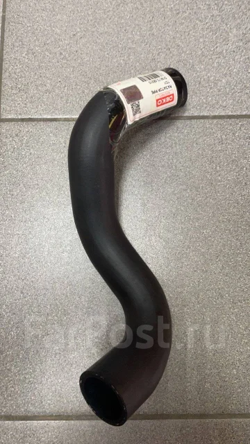 Патрубок радиатора TOYOTA RAV4, нижний (EPDM). 16572-28210 "ROSTECO", артикул 21005 — фото автозапчасти