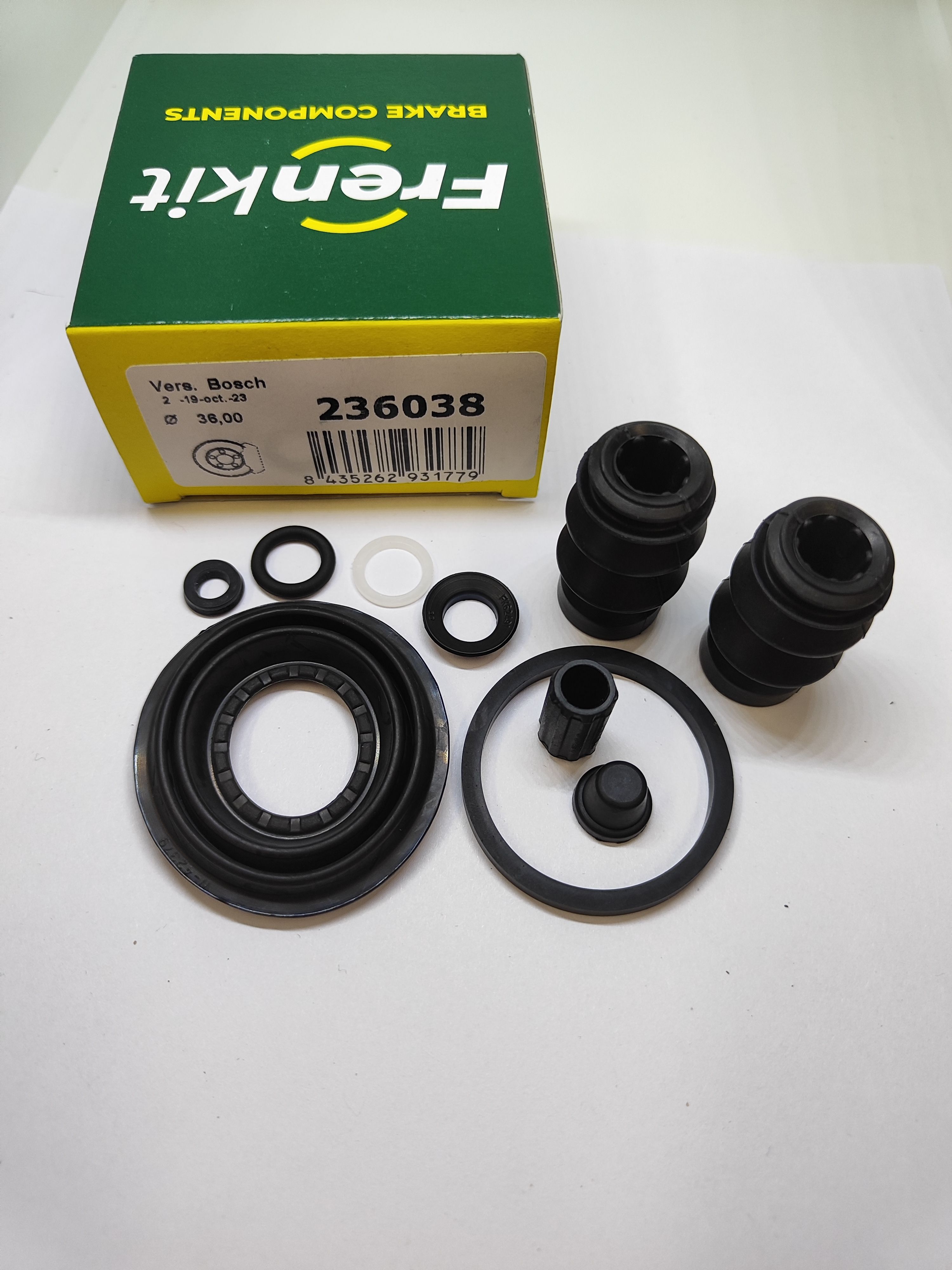 Ремкомплект суппорта TOYOTA Auris, Corolla, заднего (d=36) (к-т 9 дет) EPDM. 0447902310 "ROSTECO", артикул 22888 — фото автозапчасти