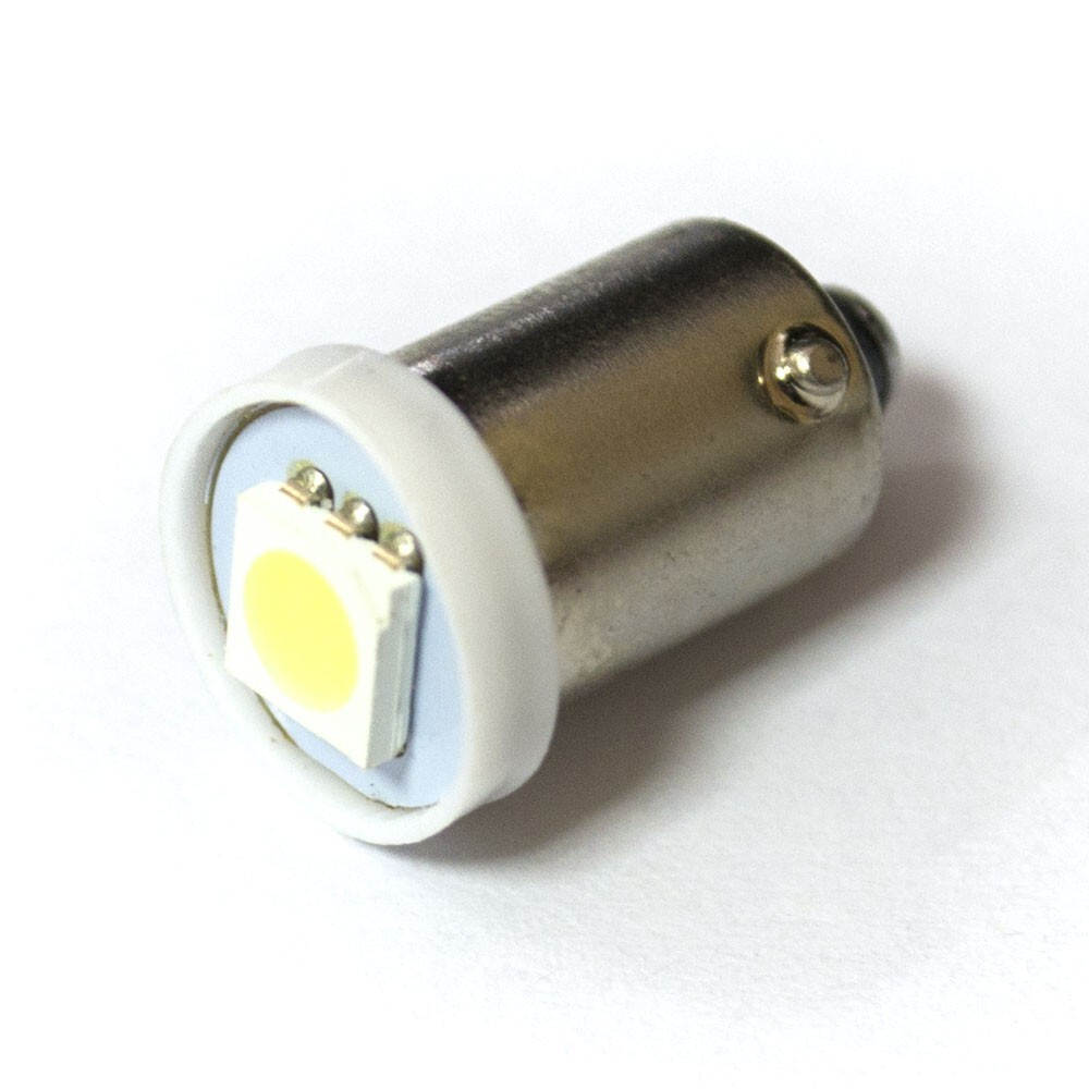 Автолампа T4W, 24V светодиод T8 1SMD BA9s WHITE (габарит). 24T8-W\1SMD "МАЯК" — фото автозапчасти