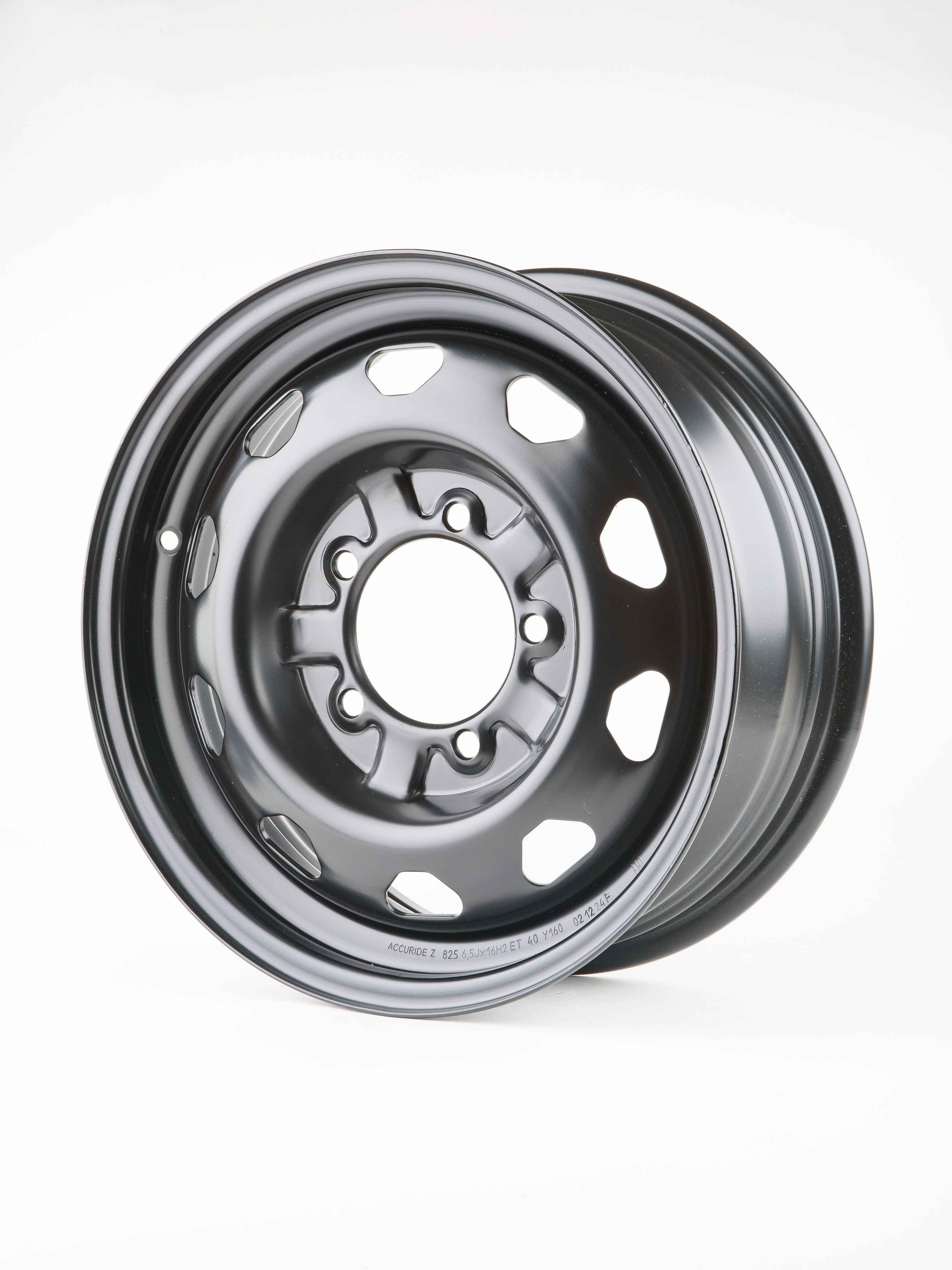 Диск колеса штамп R16х6.5J, PCD 5x139.7, ET40, DIA108,5 - УАЗ Patriot, 3741 (буханка) черный матовый, артикул 316220-3101015-07 — фото автозапчасти