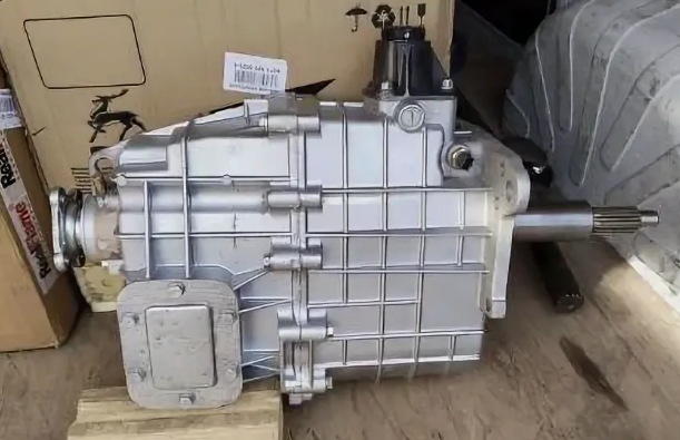 Коробка передач ГАЗ-33088 "Садко", ГАЗ-330811 Вепрь 5 ст. (дизель) дв. ЯМЗ под КОМ, артикул 33088-1700010 — фото автозапчасти