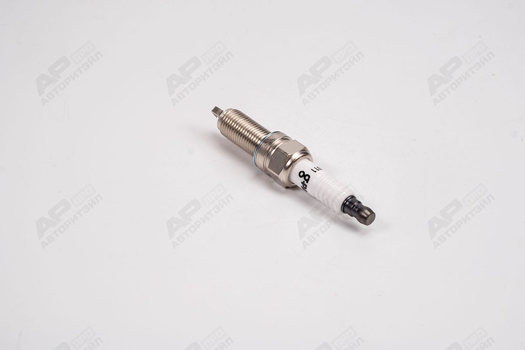 Свеча зажигания УМЗ-А274 EvoTech 2.7 GP.11810011 G-PART ГАЗ г.Н.Новгород, артикул А274.3707000 — фото автозапчасти