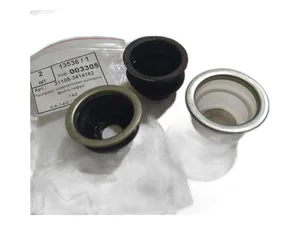 Пыльник рулевого шарнира Газель, Соболь (силикон), артикул 3302-3414074-01(Б)