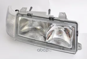 Фара ВАЗ 2110, правая (аналог Ref. 2110-3711010; 582.3711; ALRU.0.301.050.014) Catronic, г. Москва — ракурс 3