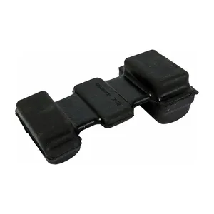 Подушка рессоры УАЗ 452, 3741, резина черная. 451д-2902430 "БалаковоЗапчасть" — ракурс 1