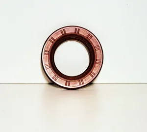 Сальник ГАЗ 3302 ступицы передней 50х80х10 NBR красный БалаковоЗапчасть — ракурс 2