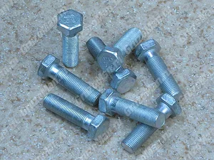 Болт М16х1,5х45.10.9. Ц6хр
