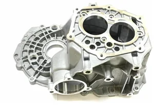 Картер КПП LADA Granta, Vesta, X-Ray, Priora, Kalina (средняя часть) тросовый привод КПП-2180, артикул 21800-1701015-00