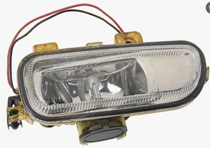 Фара противотуманная КАМАЗ 5490 MB Actros, Axor, 54901, 6580, правая (SKV А9408200156, 5490-9408200056, SF25/SF09-KAMAZ-03L/5490-9408200056), артикул 3542.3743