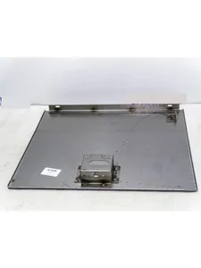 Крышка люка боковины правая, артикул 422320-5413016