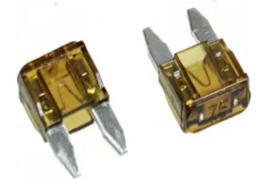 Предохранитель MINI 7,5A (10,9x3,9мм,h16,3) W269. 901841 "Nord YADA" — ракурс 1