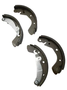 Колодки задние CHEVROLET LANOS. AT 2090-200BP "AT"