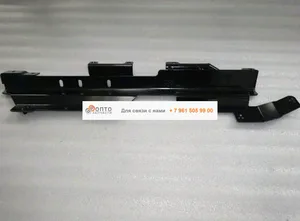 Нижняя защитная пластина левой стойки В, артикул .L1542020301B0
