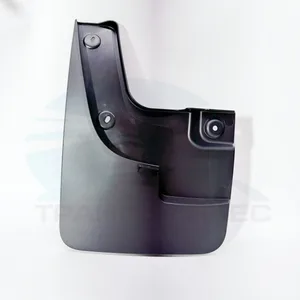 Брызговик верхний левый, артикул .L1543021500А0