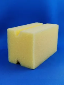 Губка для мытья авто LECAR "Фигурная" (из поролона) 14х8,5х8 см желтая, артикул LECAR-0000357-12