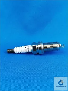 Свеча зажигания TOYOTA, NISSAN, LEXUS, INFINITI, DAIHATSU, MAZDA, SUBARU, MERCEDES, Platinum, артикул LECAR-0000806-01
