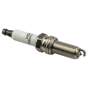 Свеча зажигания HYUNDAI, MERCEDES-BENZ, MITSUBISHI (платина+платина), артикул LECAR-0002406-01