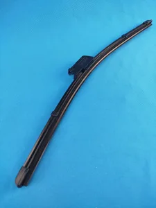 Щетка стеклоочистителя каркасная 45см Nexia/ Cruze PW18 "Finwhale"